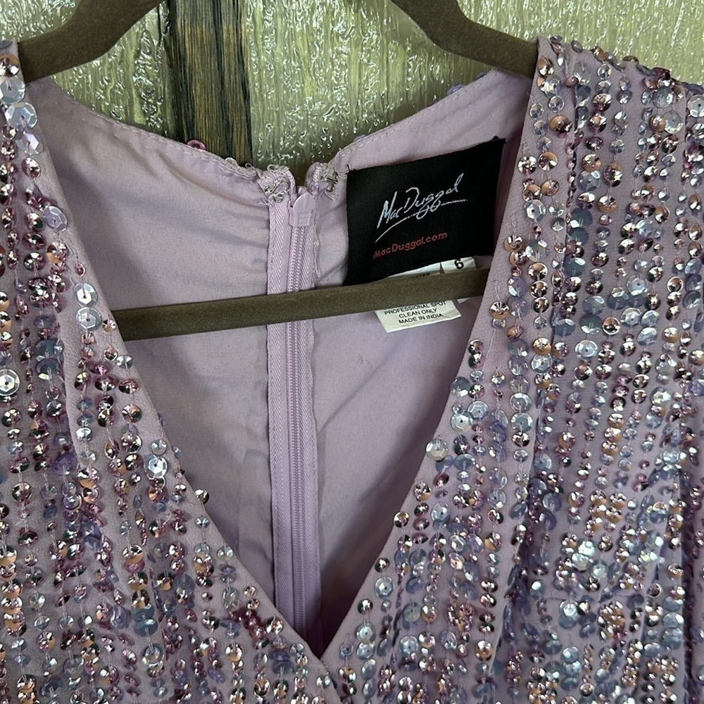 Mac Duggal 10764 Long Sleeve Cocktail Dress
In Lavender size 6 NEW $397 soldout - Picture 8 of 17